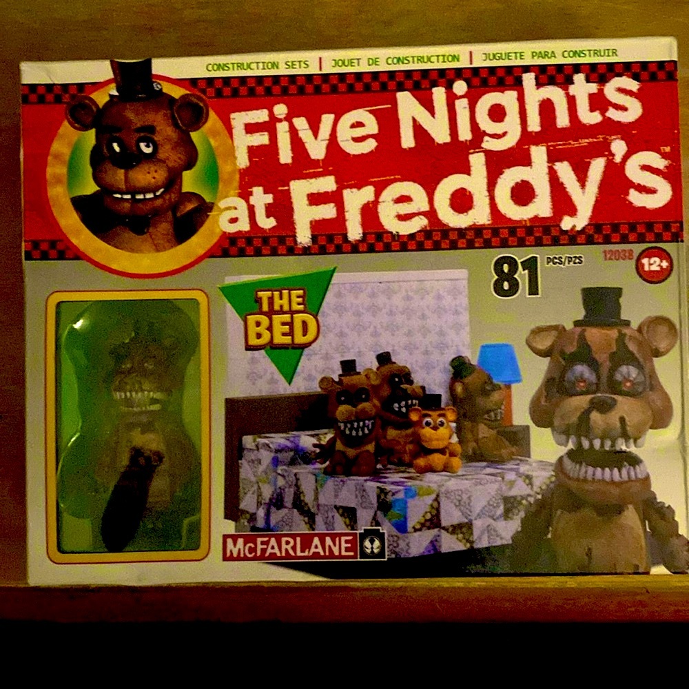 “The Bed” #12038 | McFARLANE Five Nights at Freddy’s Construction Set